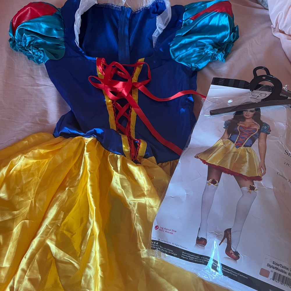 Snow White Costume